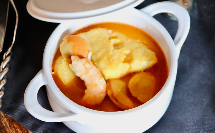 Cassolette de poisson aux airs de&nbsp;bouillabaisse