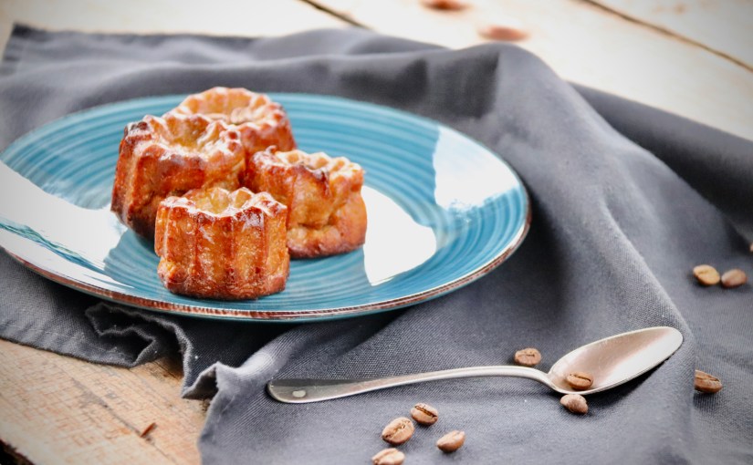 Cannelés au café